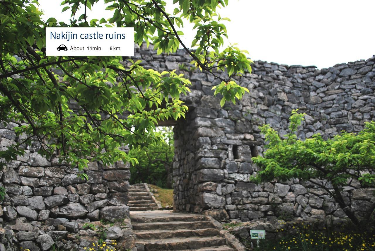 Nakijin Lodge Pensajoya Εξωτερικό φωτογραφία